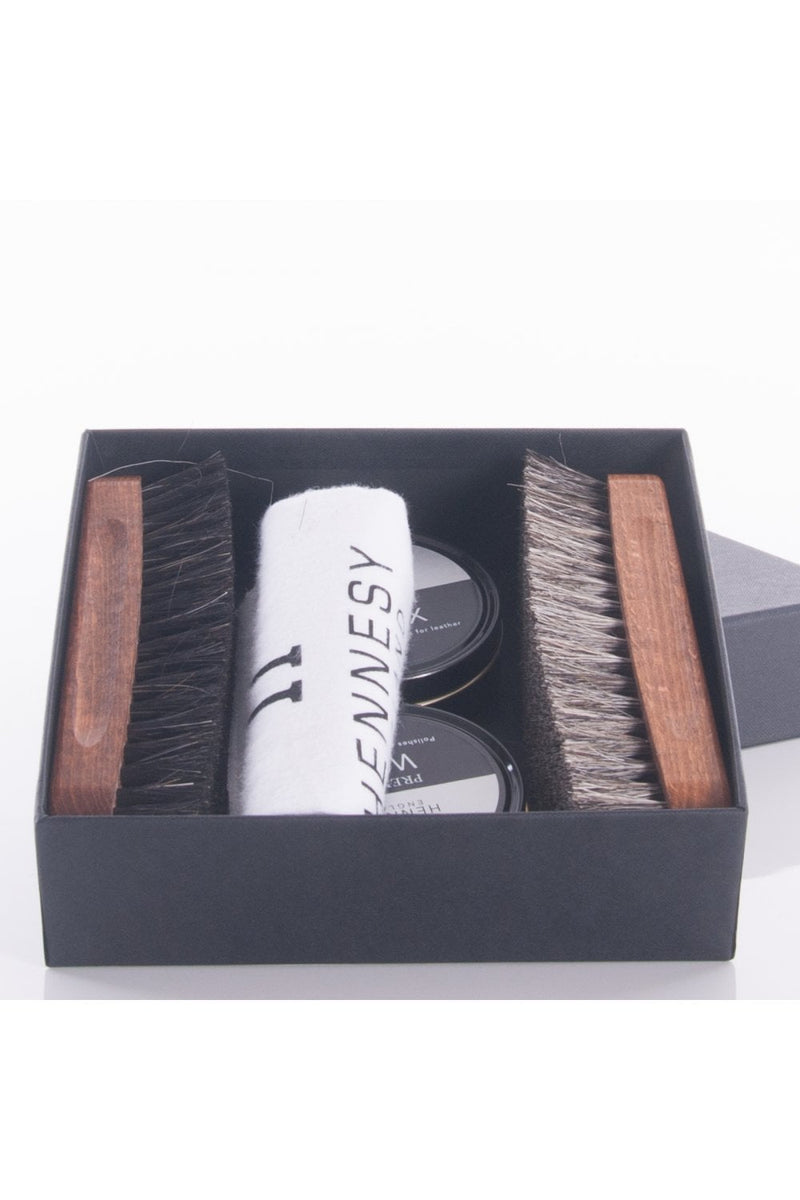 Shoe Shine Travel Kit