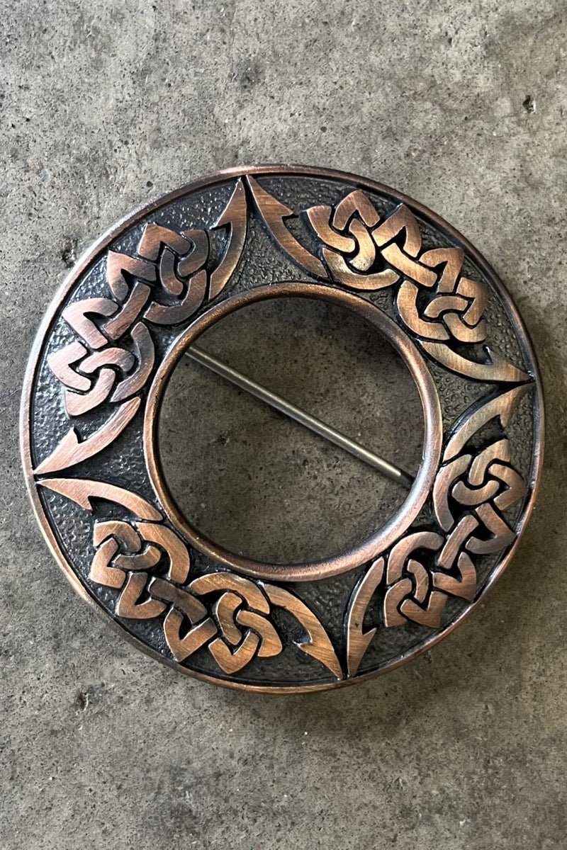 Plaid Brooch Celtic Bronze