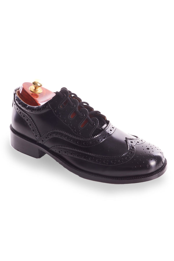Ghillie Brogues Voyager Black