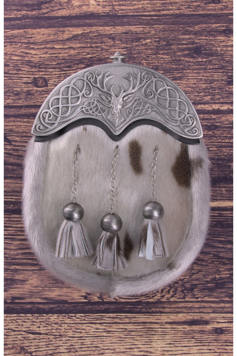 Sporran Stag Top Light Grey Seal