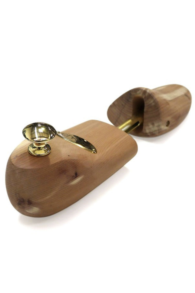 Classic Cedar Shoe Tree