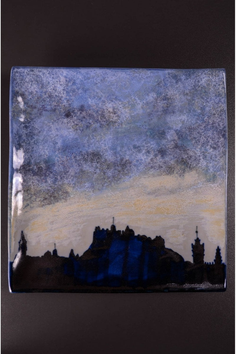 Dish Square XL Edinburgh Skyline