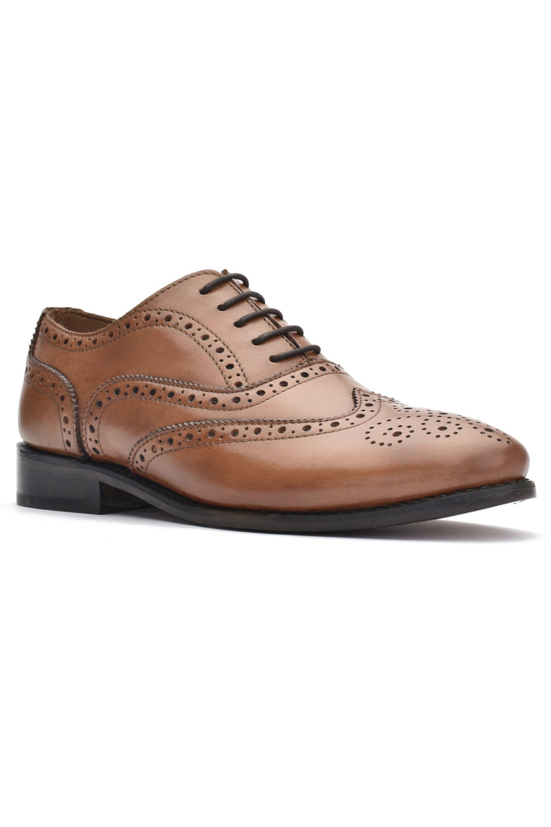 Day Brogue Camel Brown