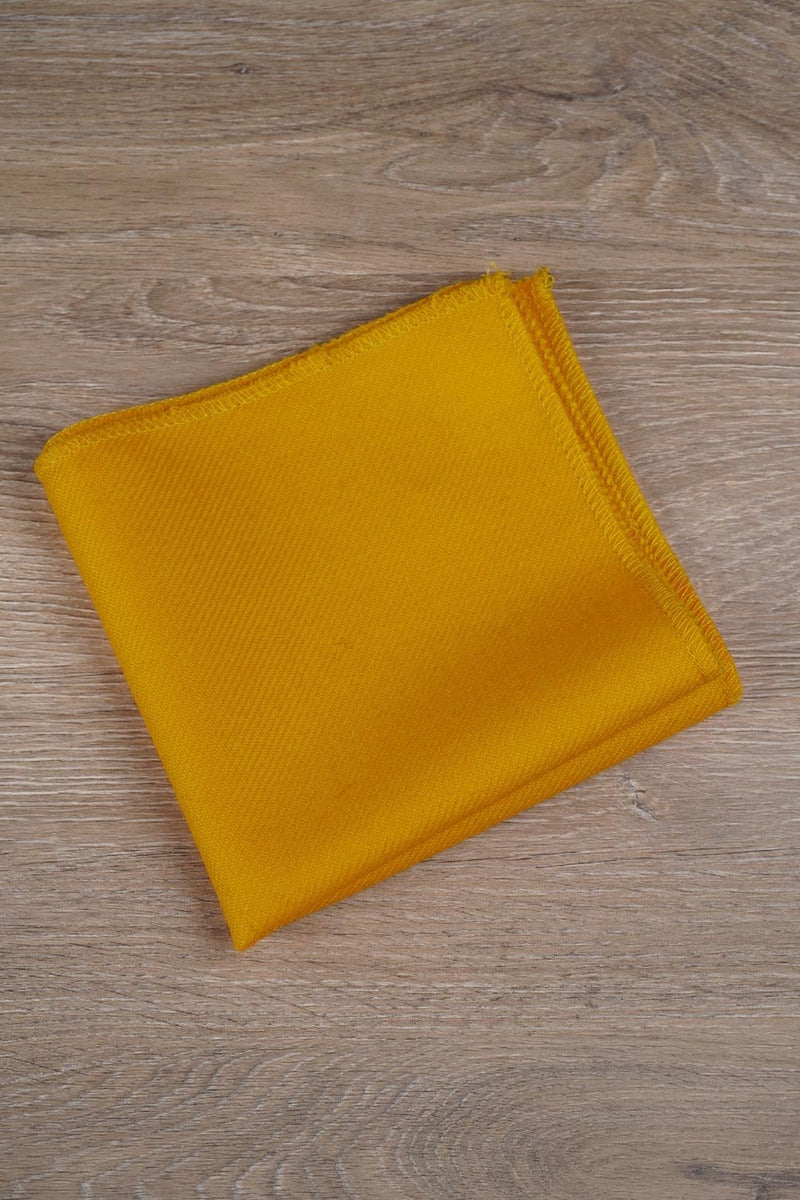 Pocket Square Gold