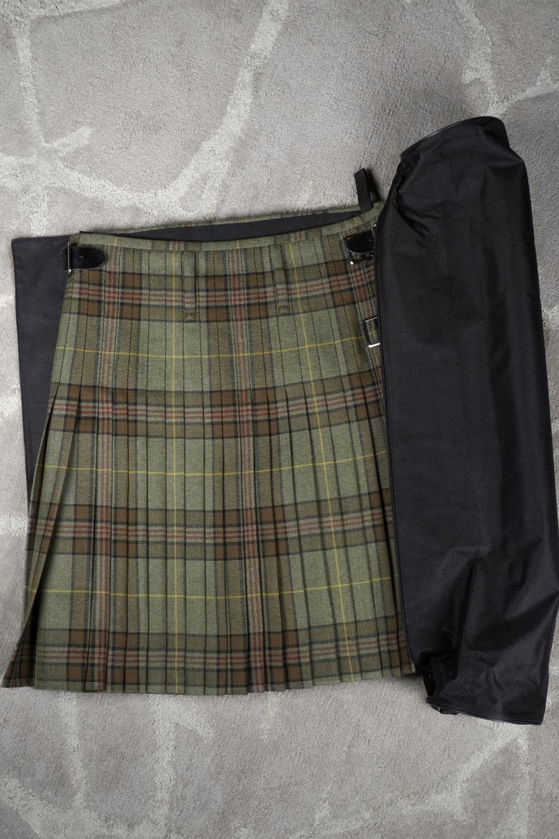 Kilt Roll Travel Carrier Black