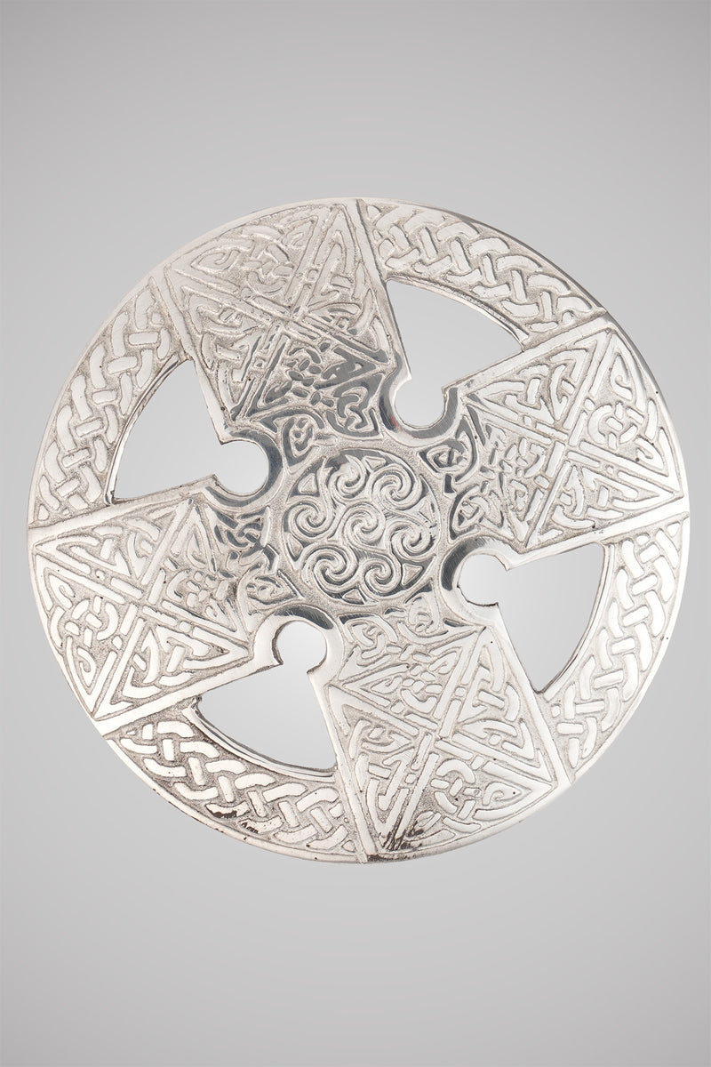 Pewter Plaid Brooch, Celtic Design by Pewtermill